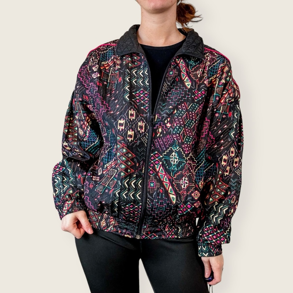 Retro Windbreaker, size M, measurements in photos
